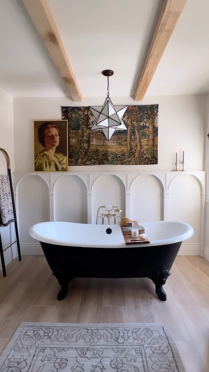A full, detailed look at our primary bathroom. What questions do you have for me? // Sources➡️https://liketk.it/3X7Ly