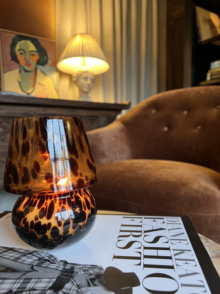 tortoise glass candle lamp